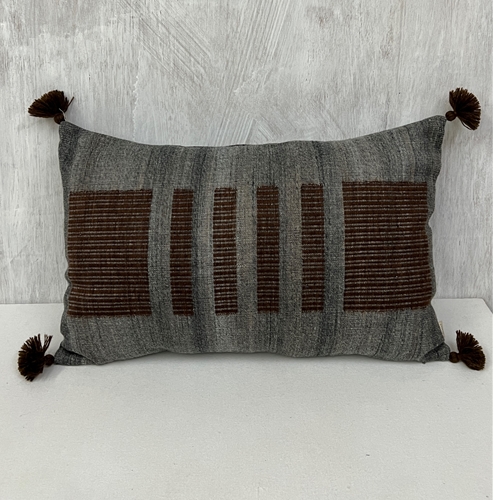 HANDLOOM CUSHION COVER