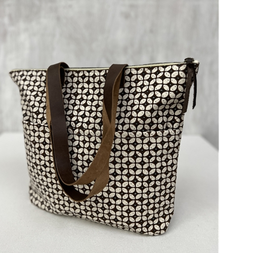 PRINTED LEATHER TOTE