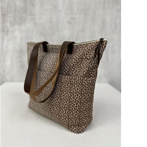 PRINTED LEATHER TOTE
