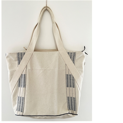 HANDLOOM NAGA TOTE BAG